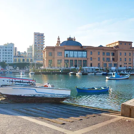 Apartamento Domus Athena *